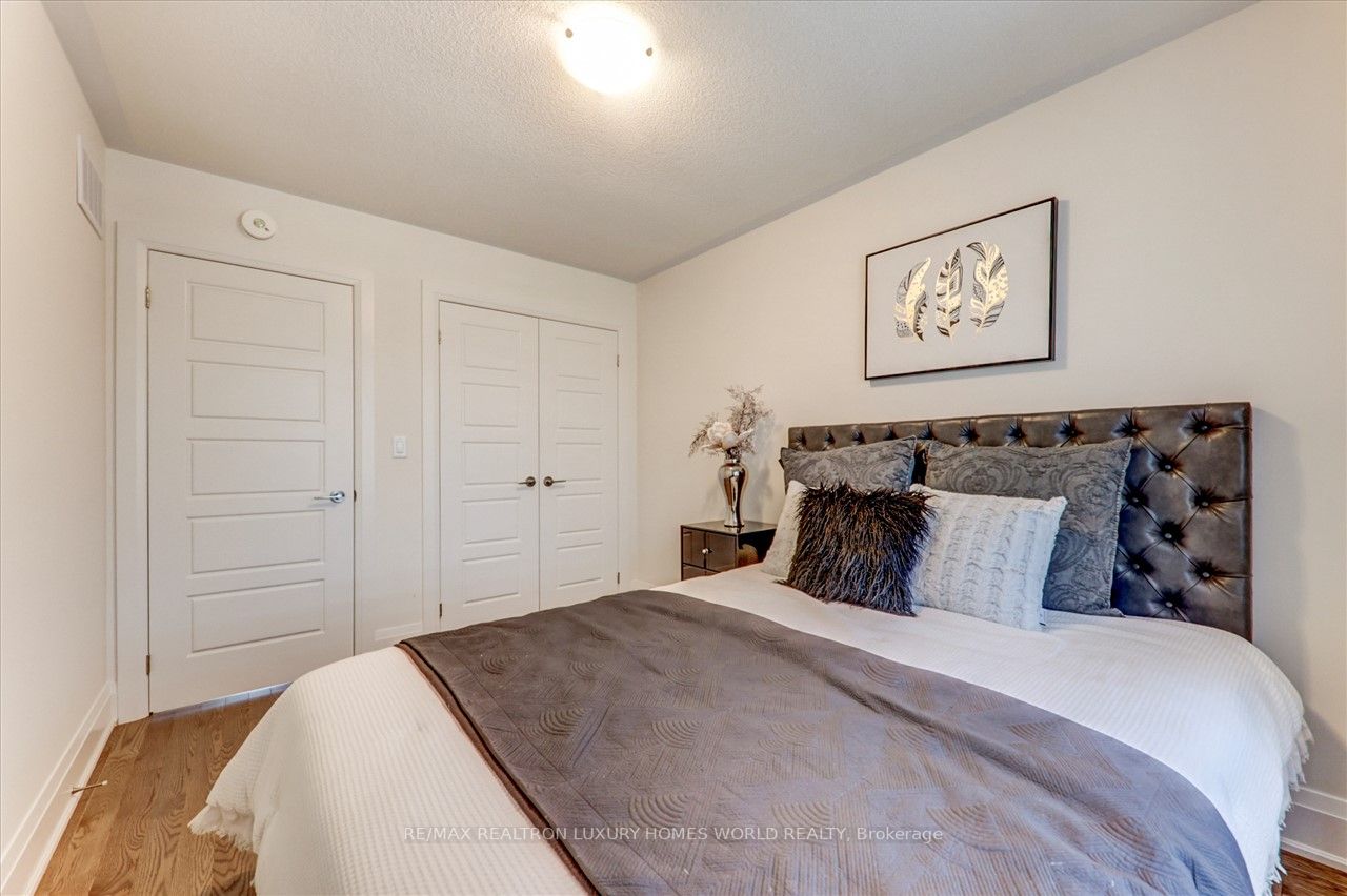 9 Floodgate Rd