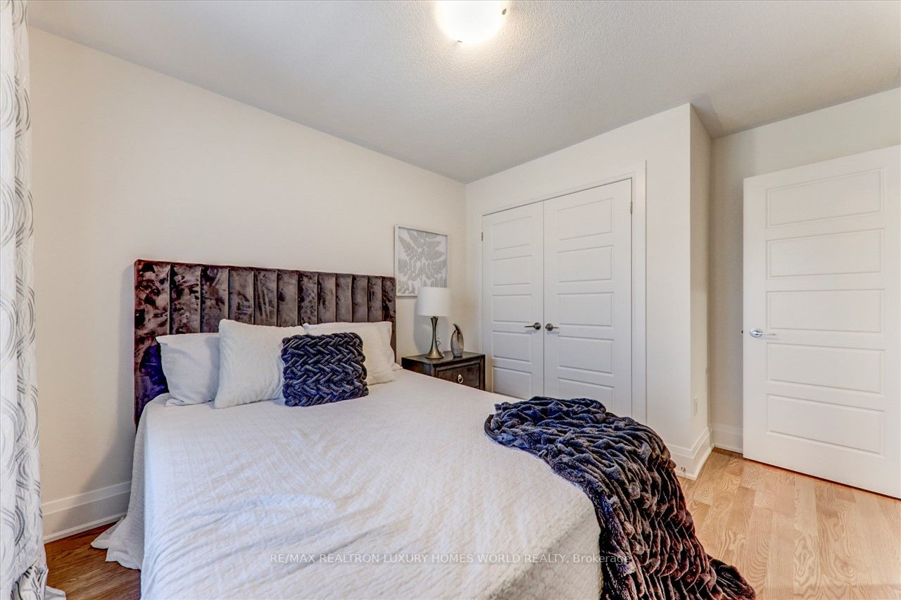 9 Floodgate Rd