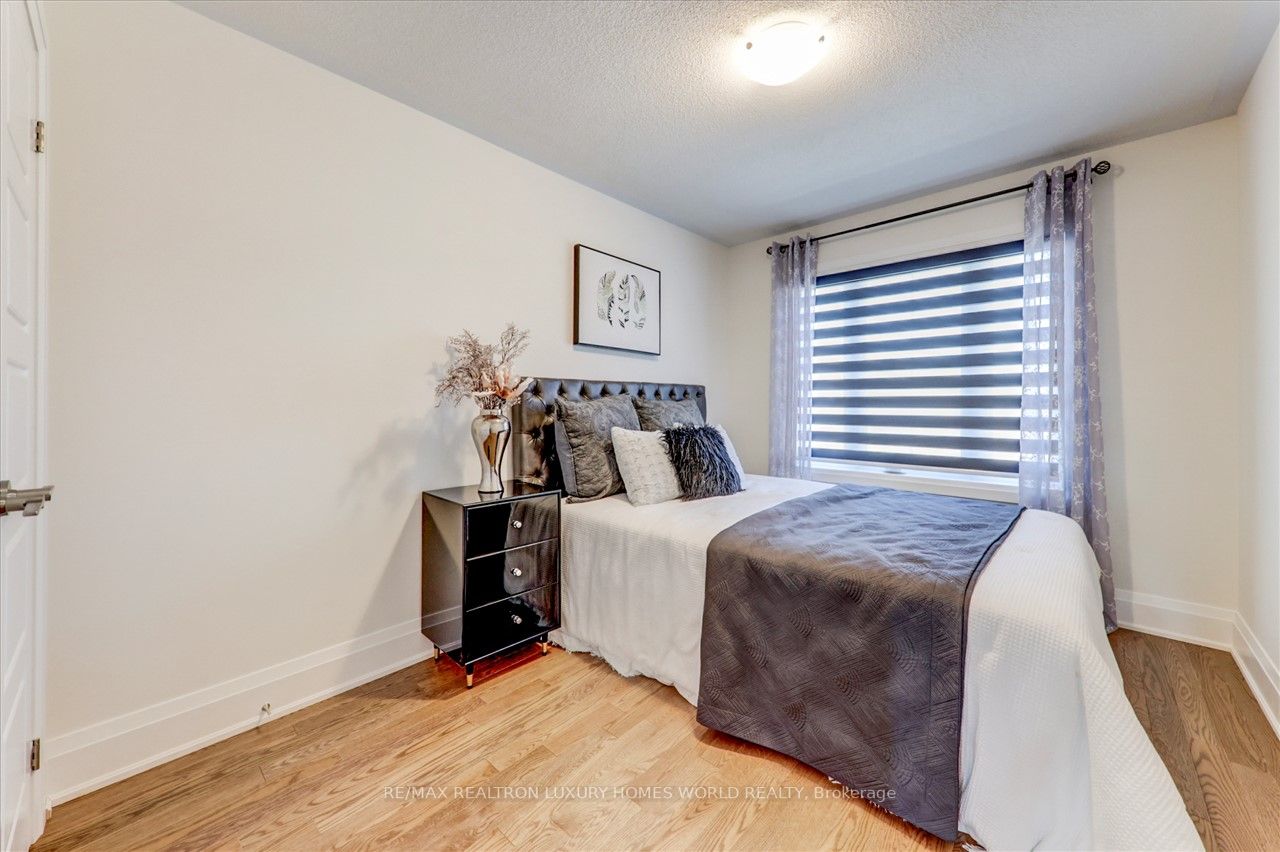 9 Floodgate Rd