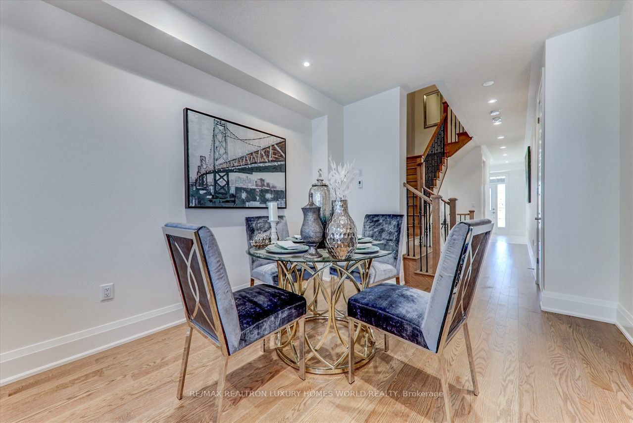 9 Floodgate Rd