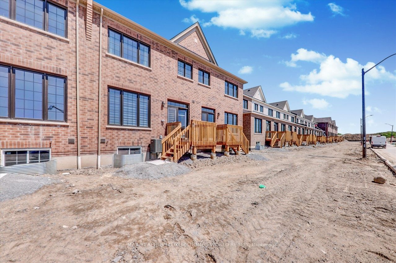 9 Floodgate Rd