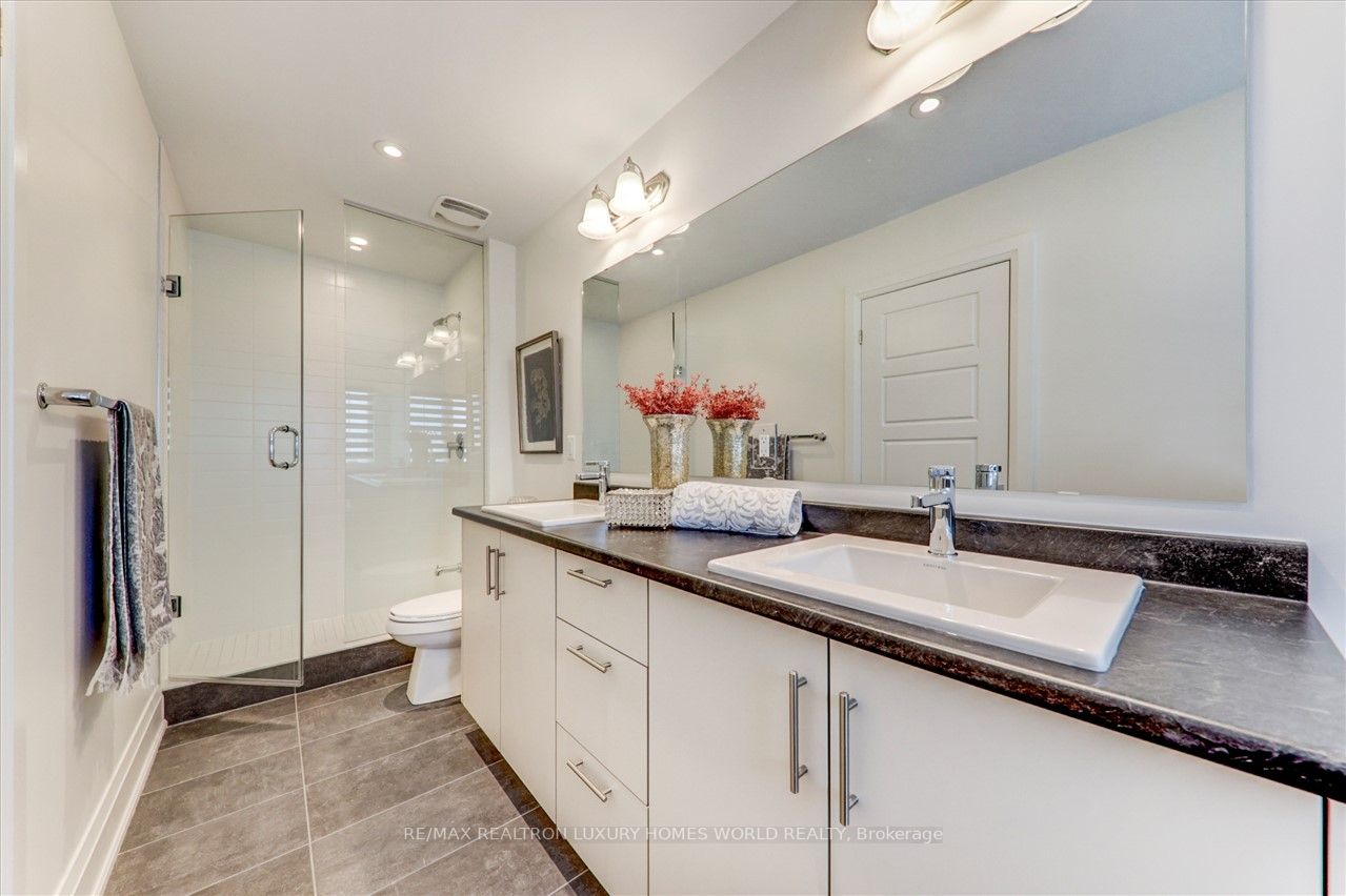 9 Floodgate Rd