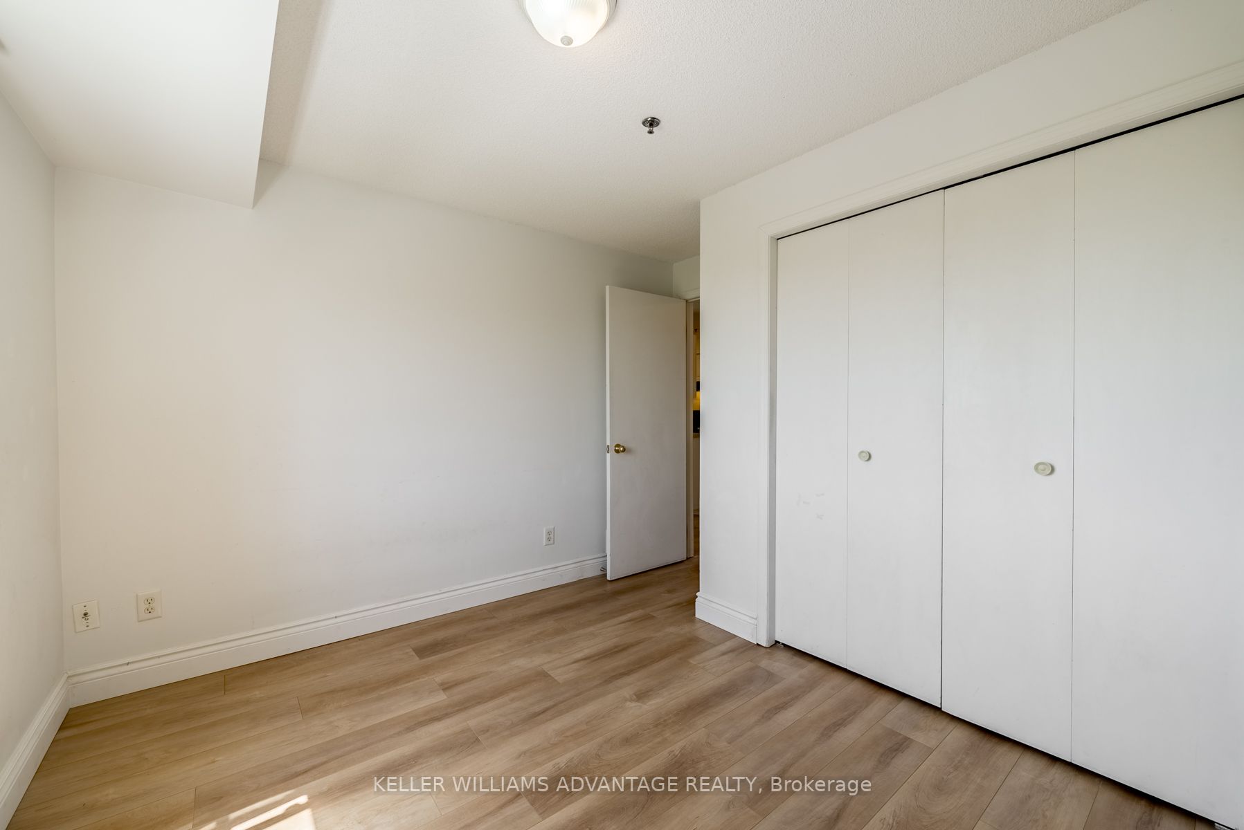684 Warden Avenue #305