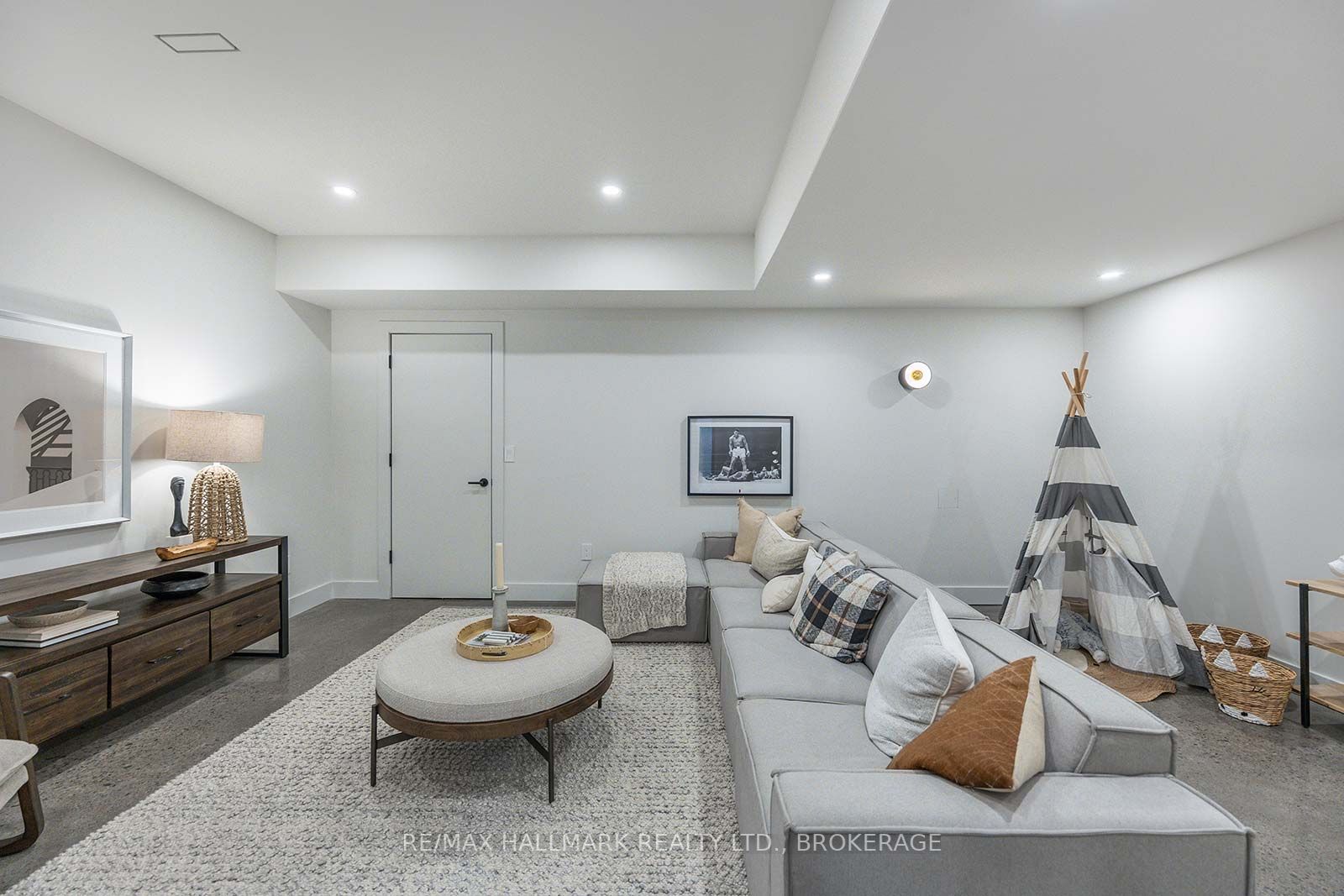 68 Haig Ave