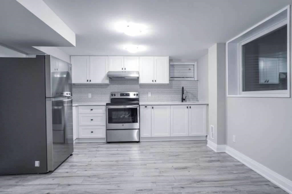 423 Miller Ave, Oshawa