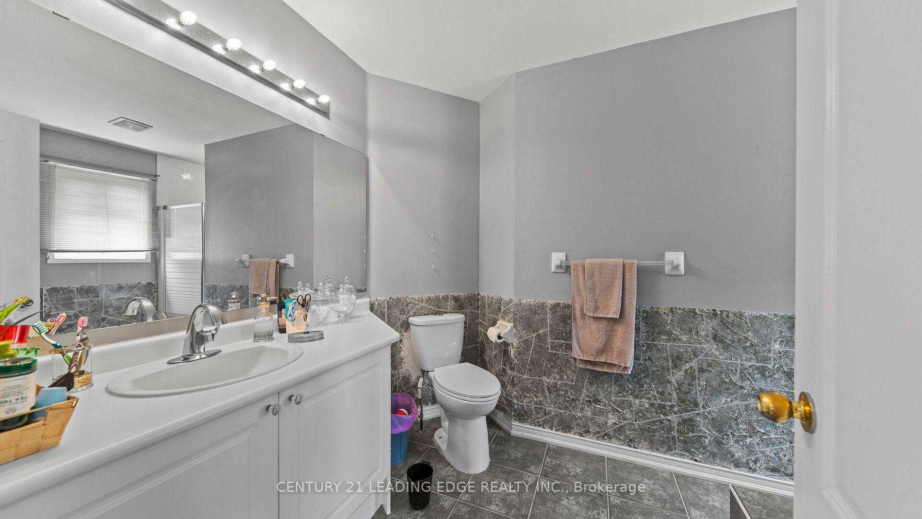 Listing E6053500 - Large Photo # 27