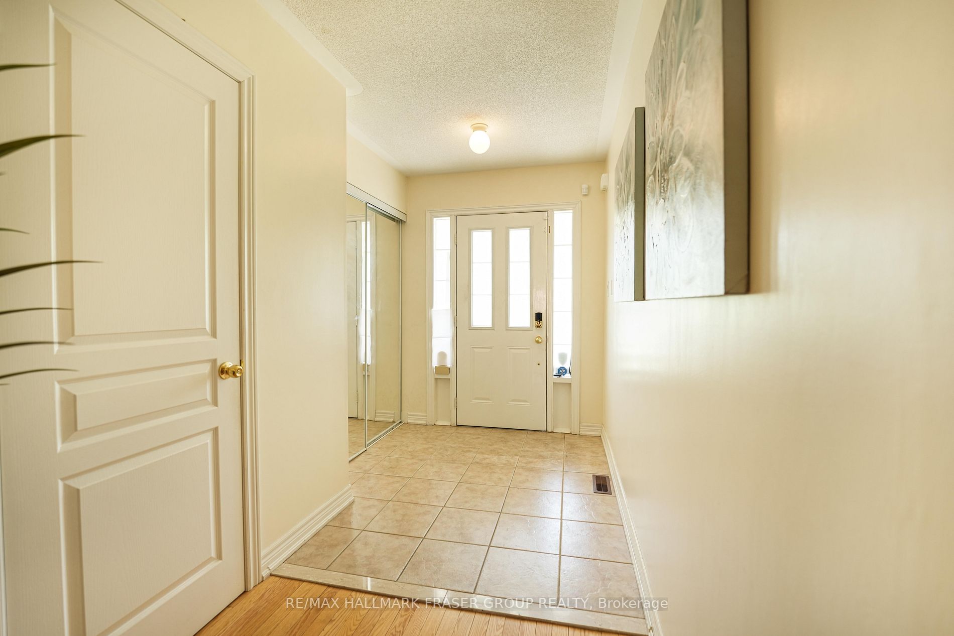 Listing E6053636 - Large Photo # 2