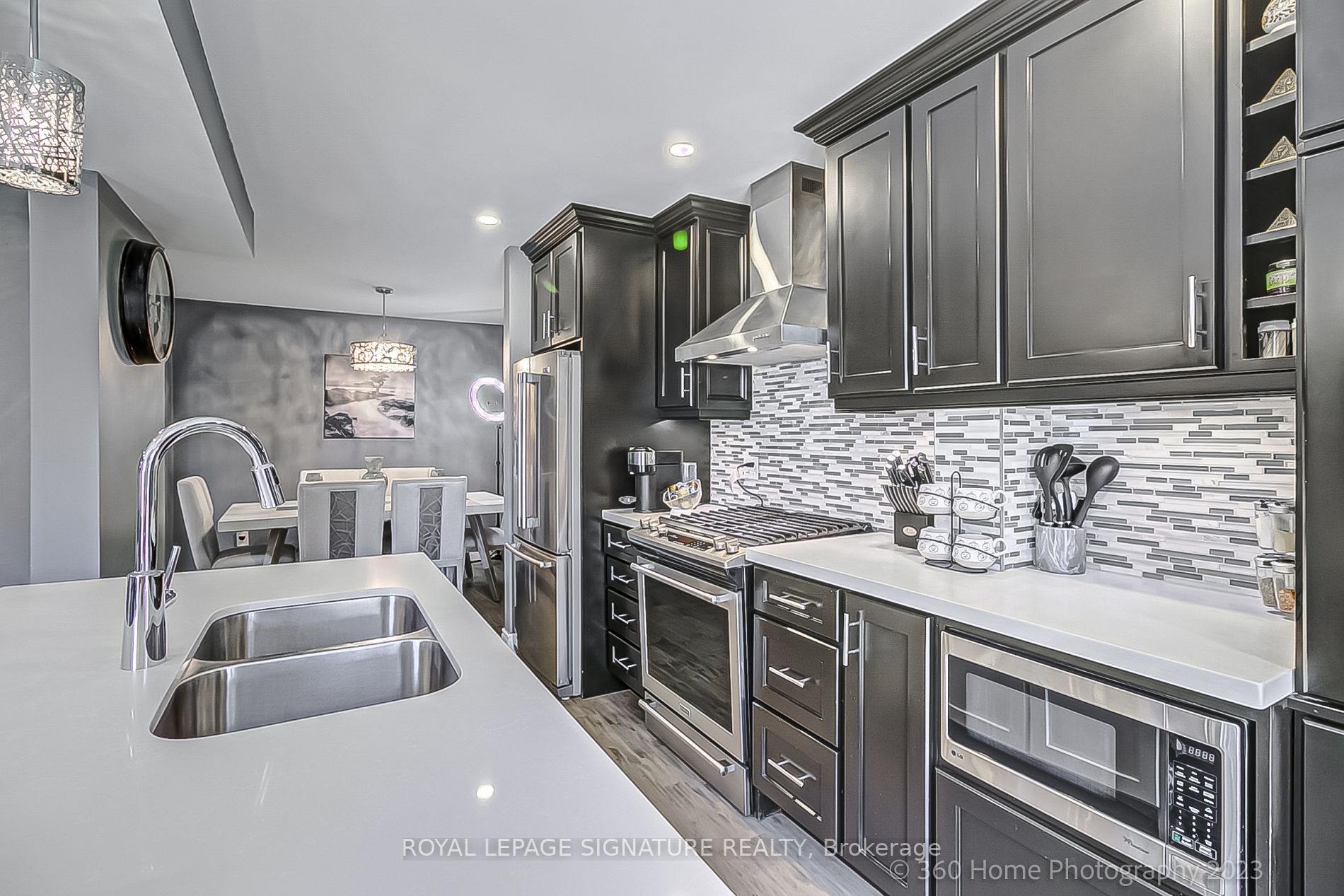 Listing E6053652 - Large Photo # 10