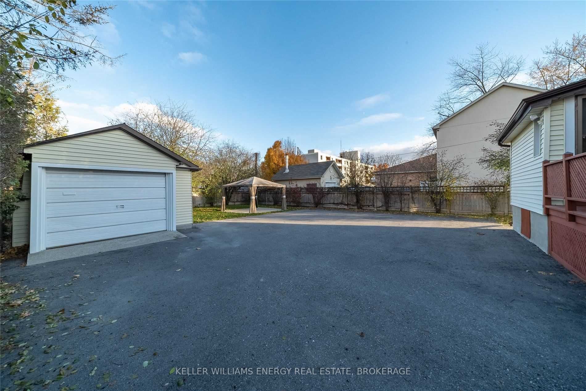 Listing E6053721 - Large Photo # 20