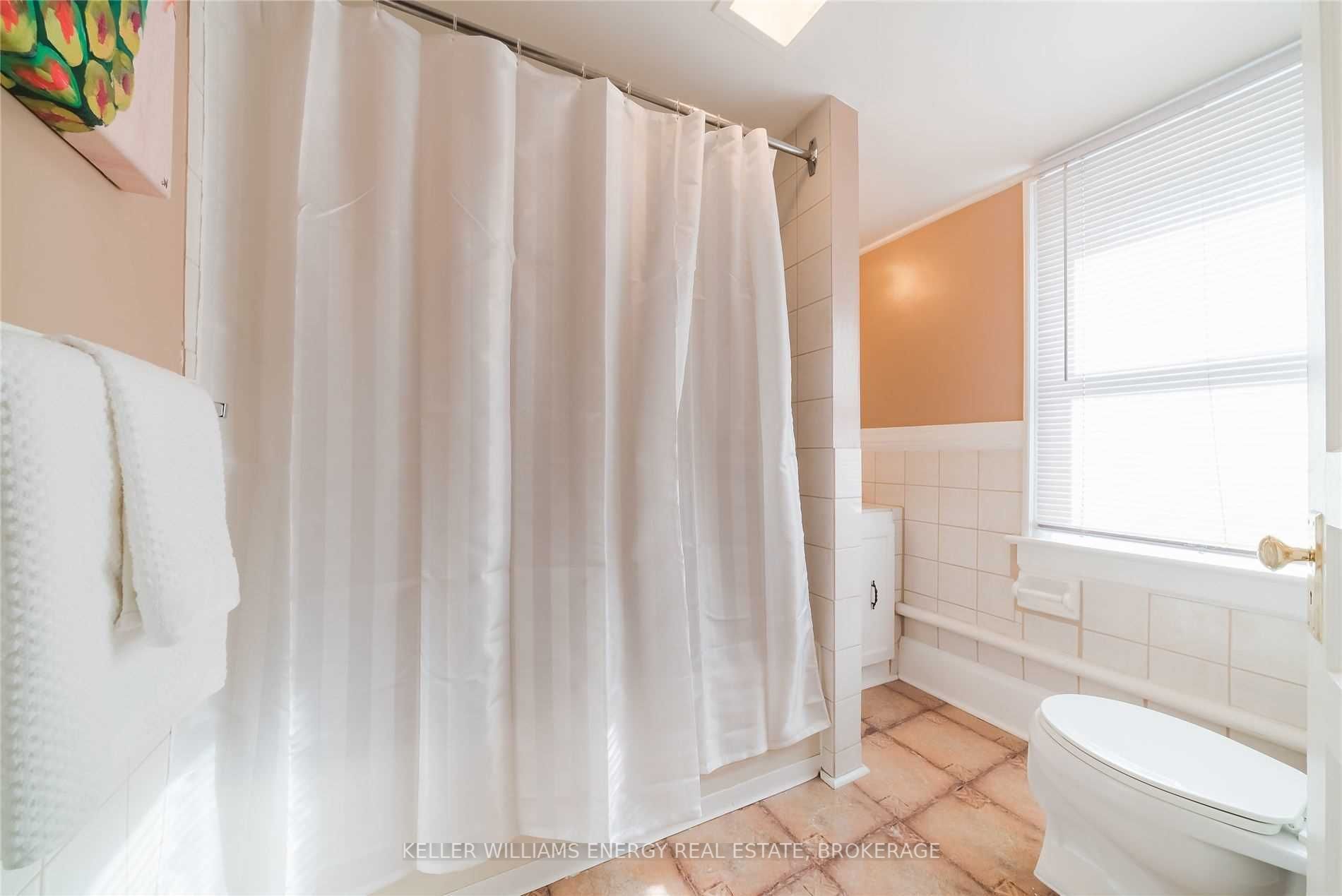 Listing E6053721 - Large Photo # 18