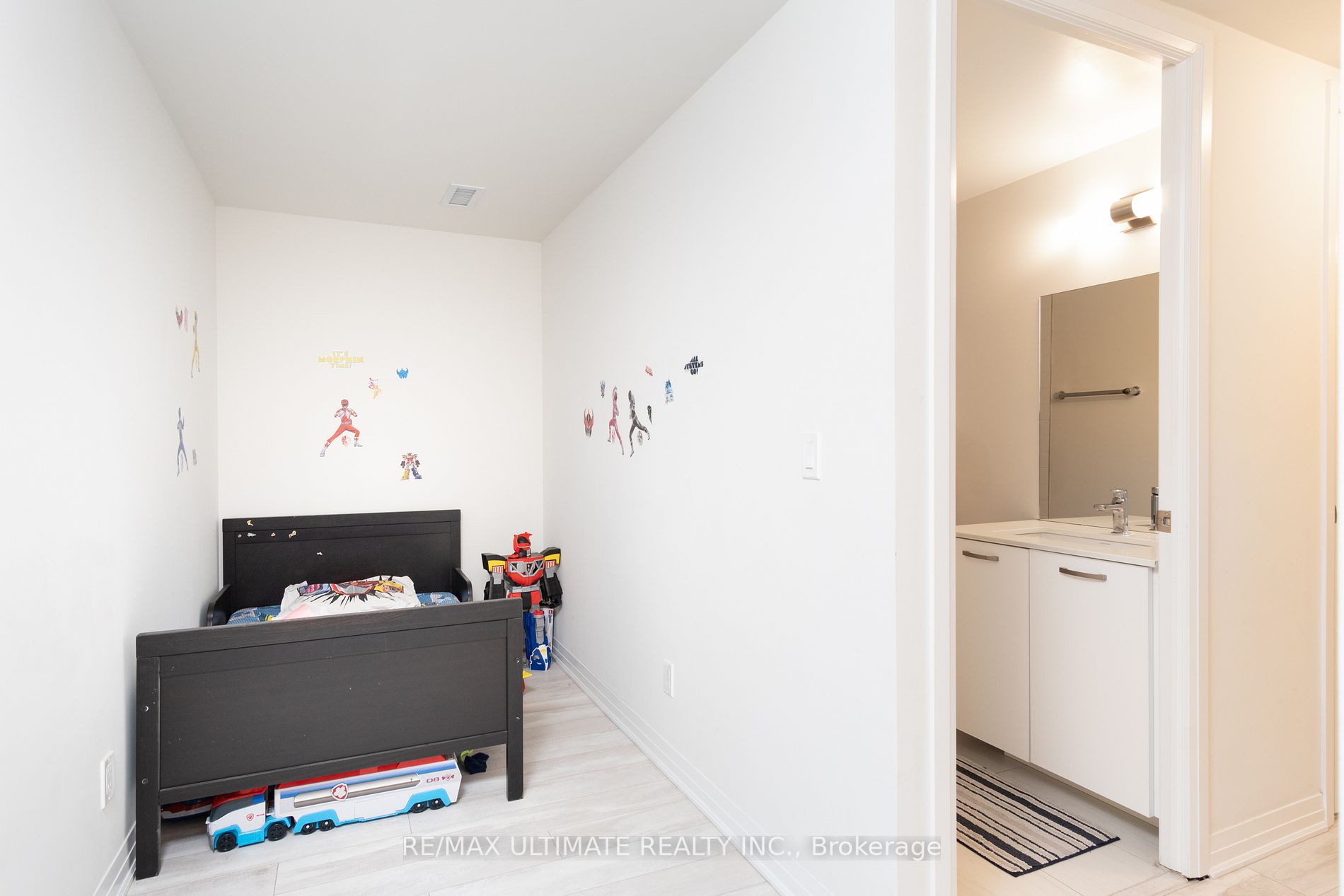 Listing E6053784 - Large Photo # 14