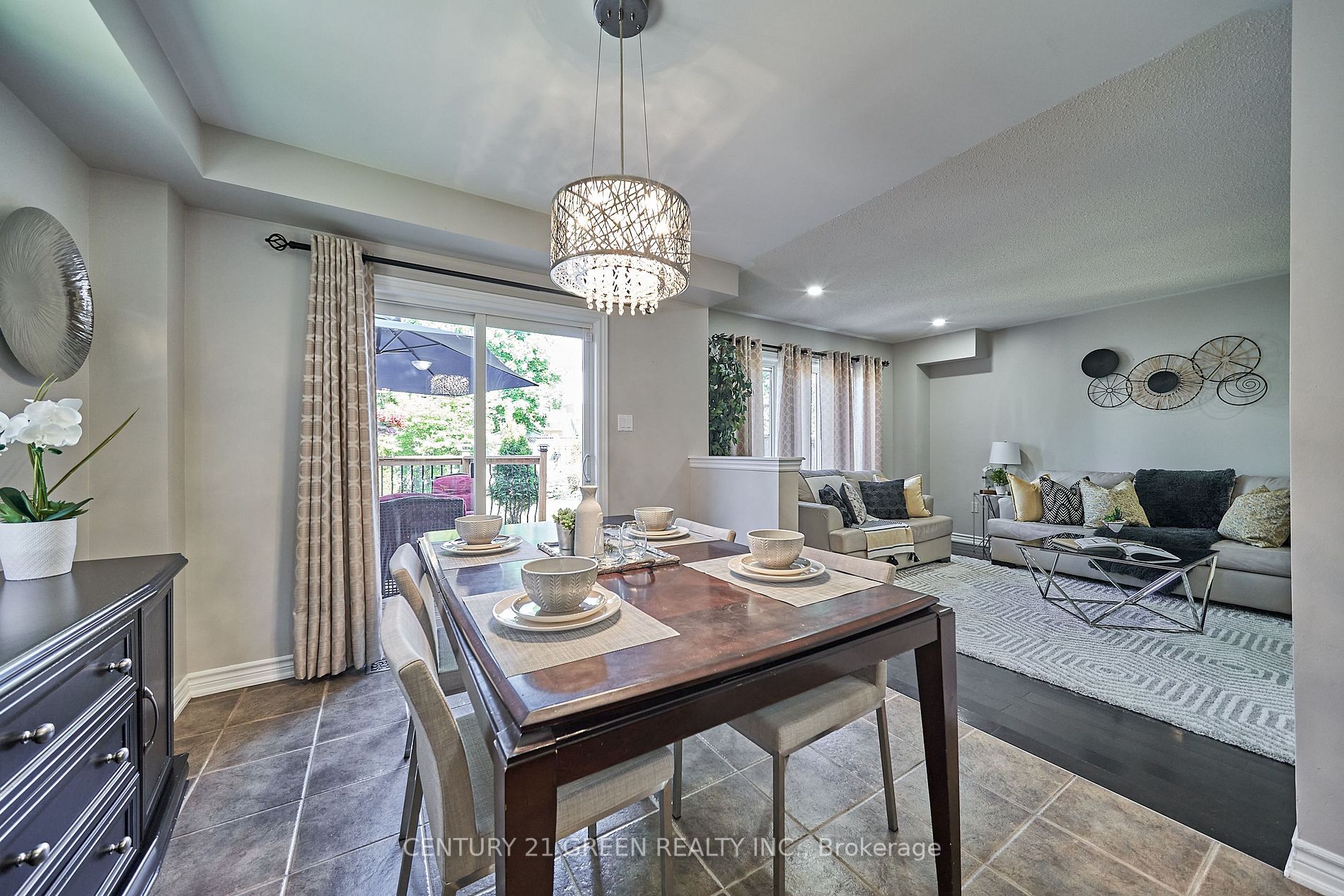 Listing E6053936 - Large Photo # 11