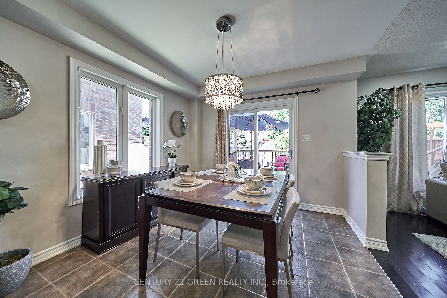 Listing E6053936 - Large Photo # 13