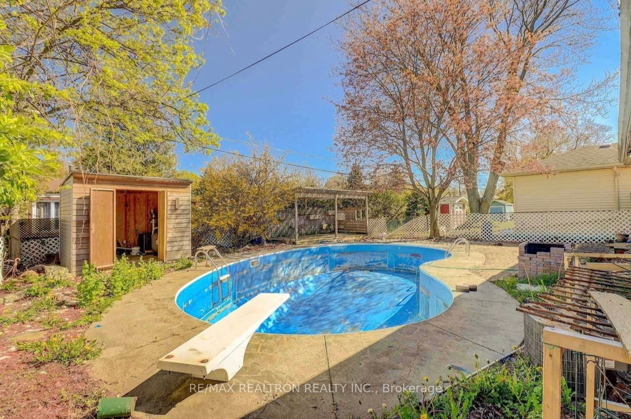 Listing E6054056 - Large Photo # 2