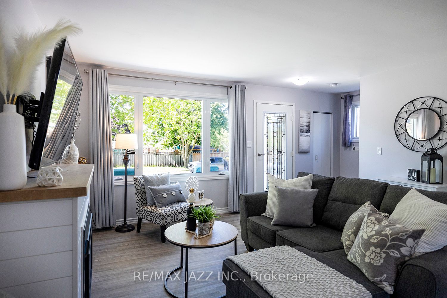 Listing E6054336 - Large Photo # 10