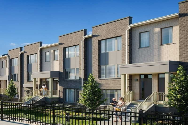 1525 Kingston Rd, Pickering