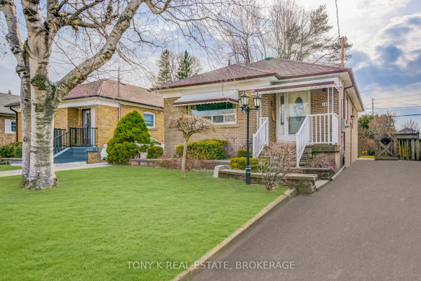 14 Glenshephard Dr, Toronto