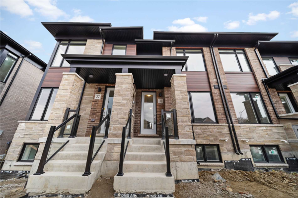 31 Assunta Lane N, Clarington