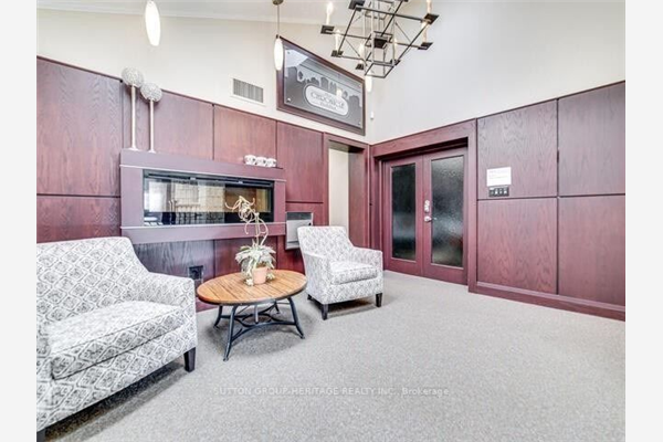 173 Brock St N, Whitby