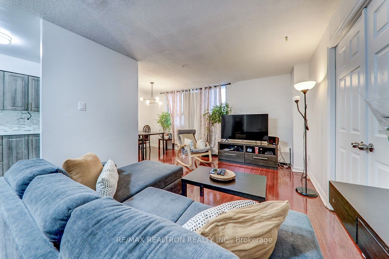 100 Dundalk Dr, #705