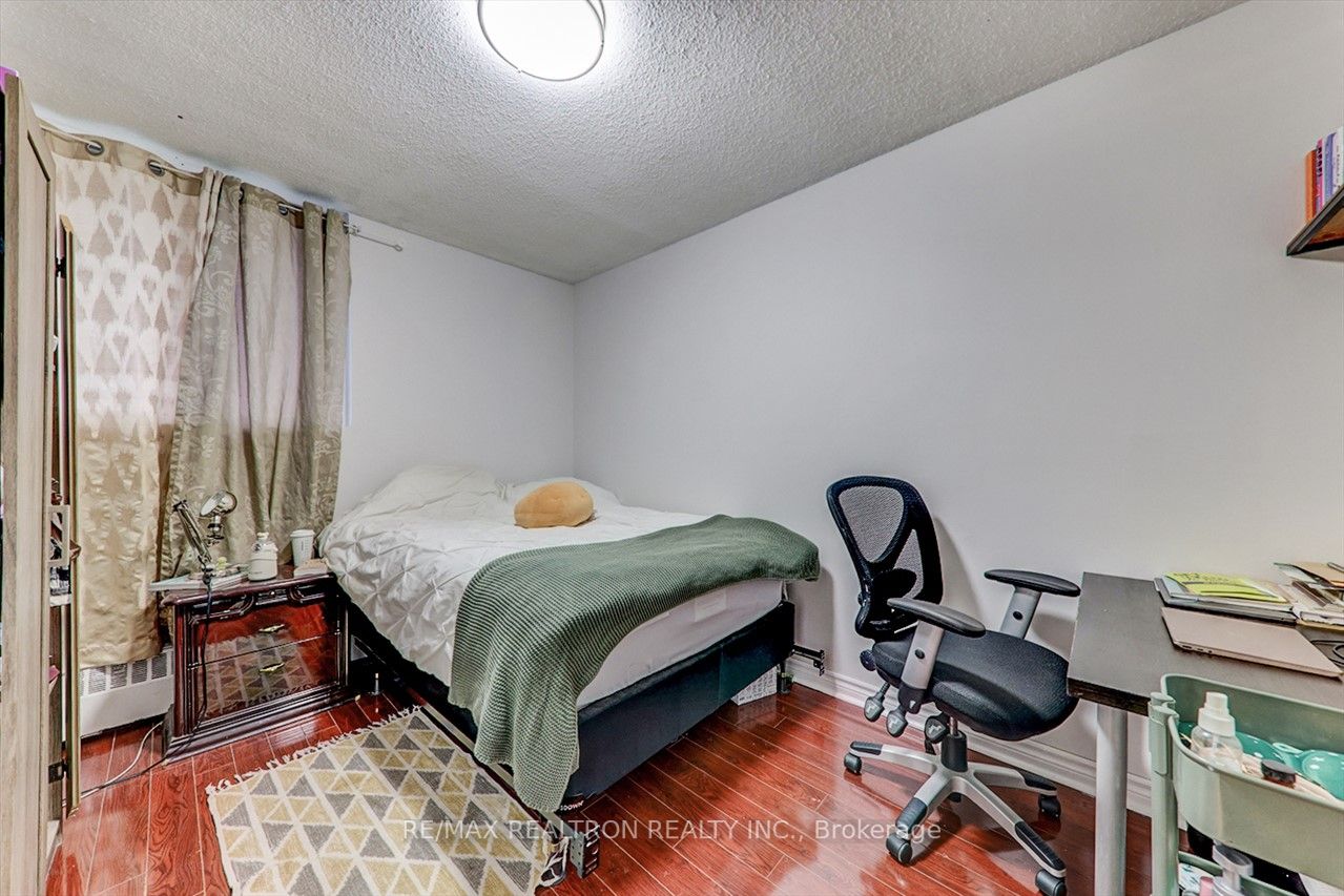 100 Dundalk Dr, #705