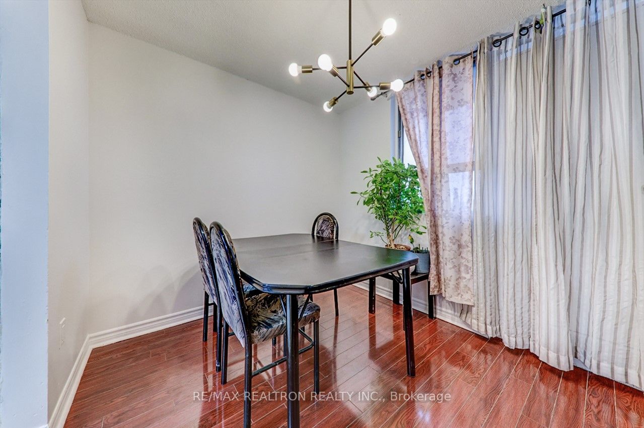 100 Dundalk Dr, #705