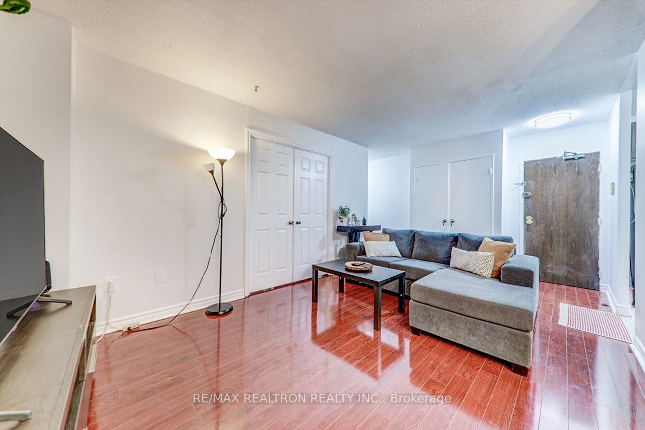 100 Dundalk Dr, #705