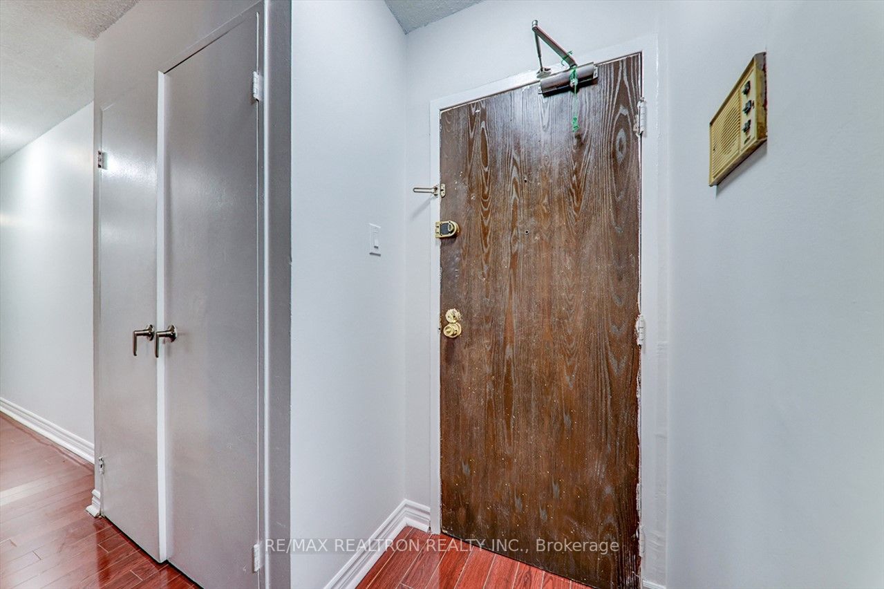 100 Dundalk Dr, #705