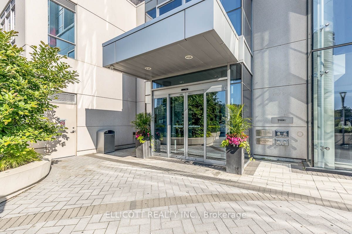 255 Village Green Sq, #1211