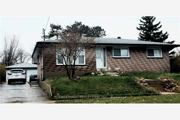 1298 Sharbot St, Oshawa