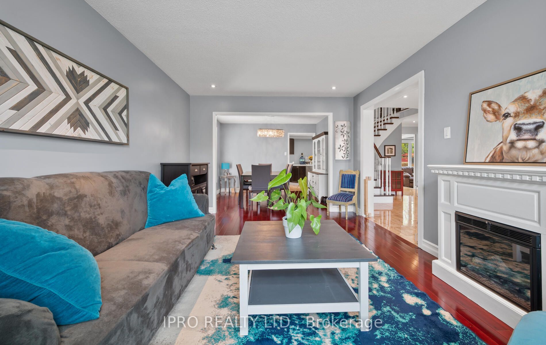 10 Mayflower St