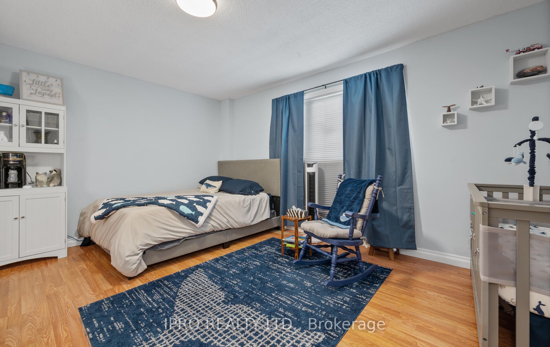 10 Mayflower St