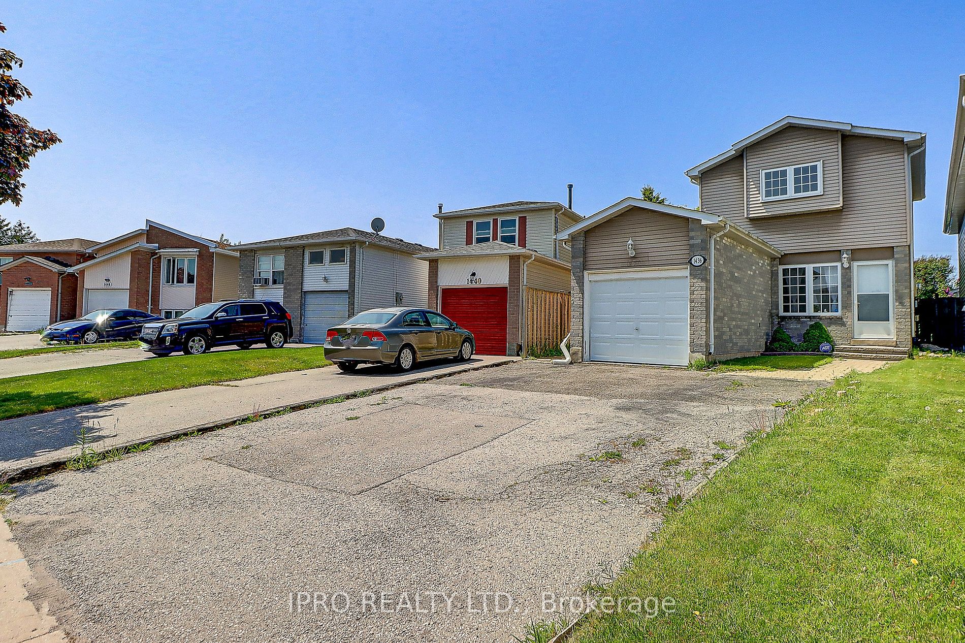 1436 Outlet Drive