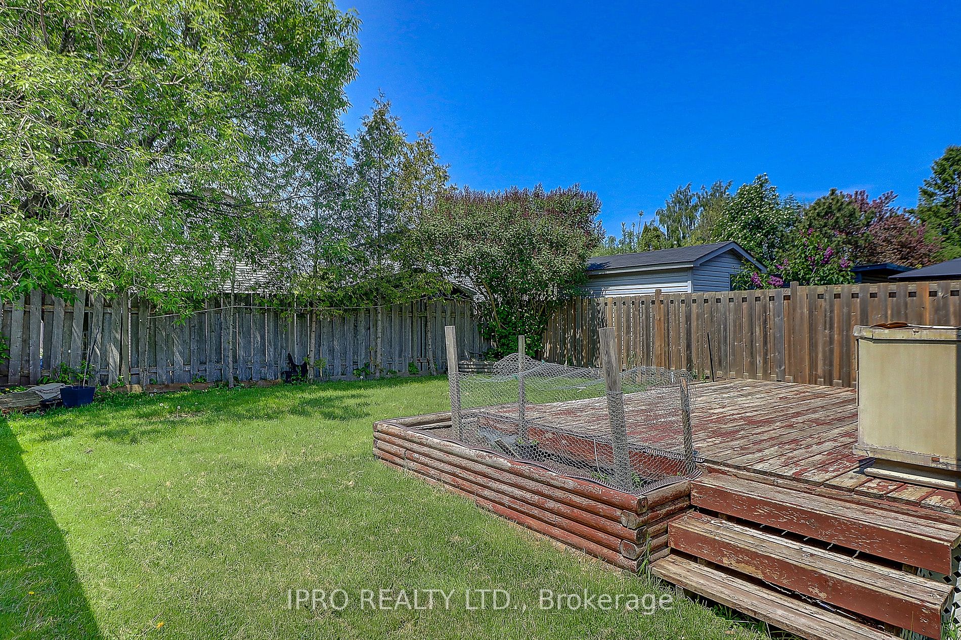 1436 Outlet Drive