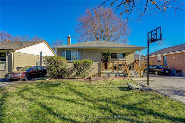 13 Billingsgate Cres, Ajax
