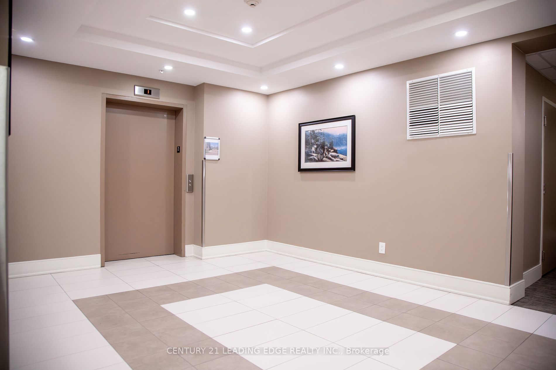 650 GORDON Street, #213