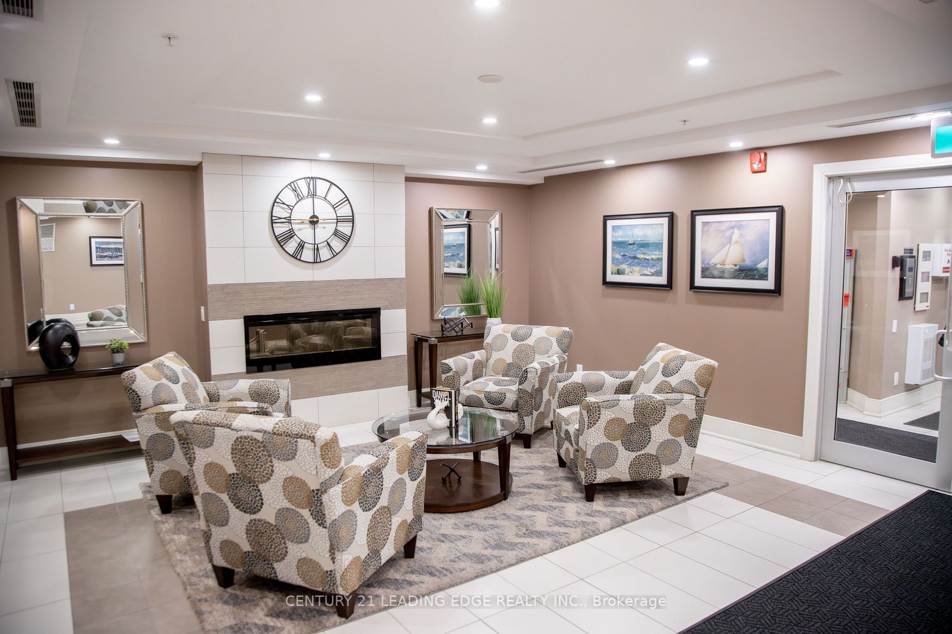 650 GORDON Street, #213