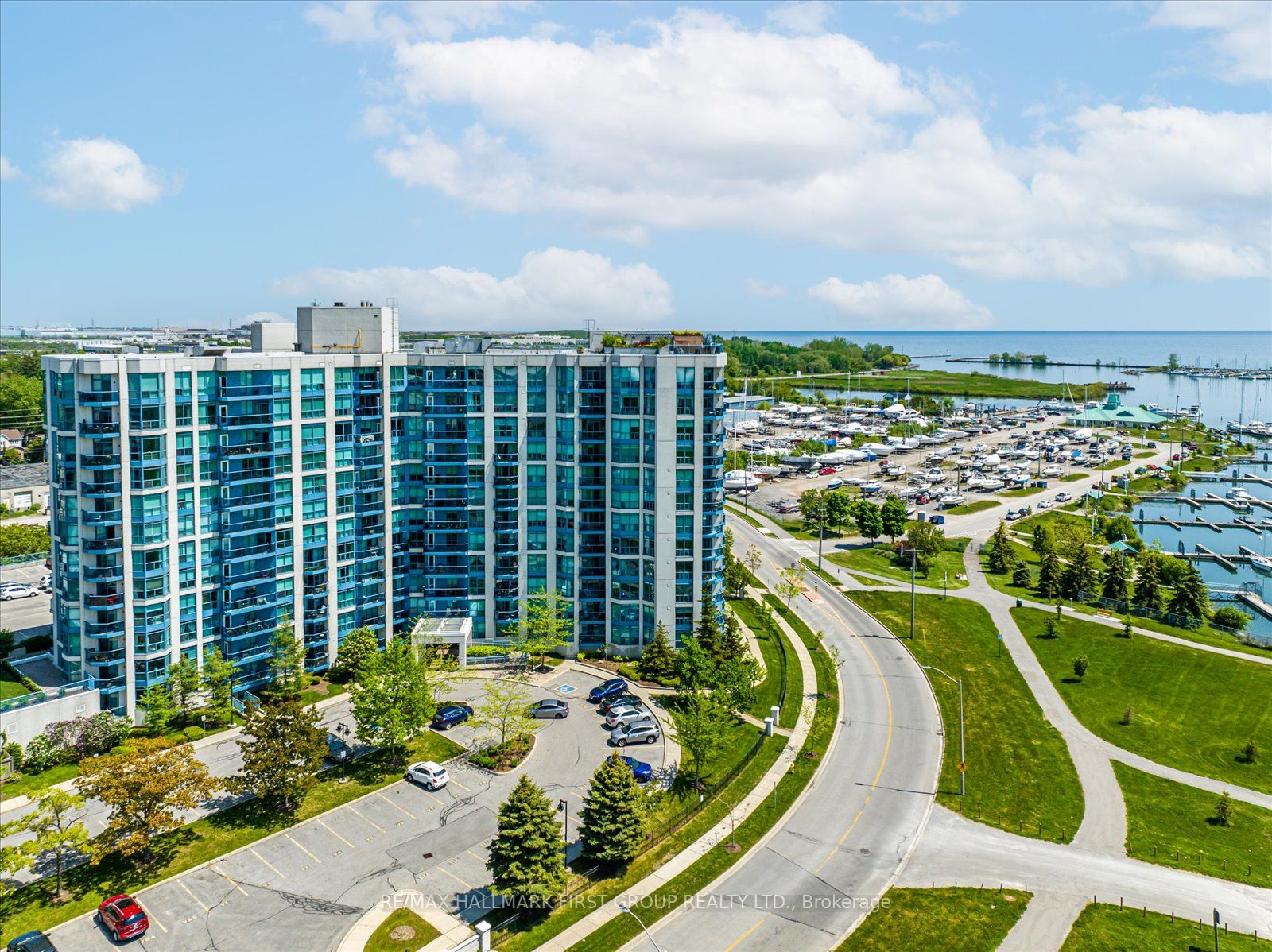 340 Watson Street, #908