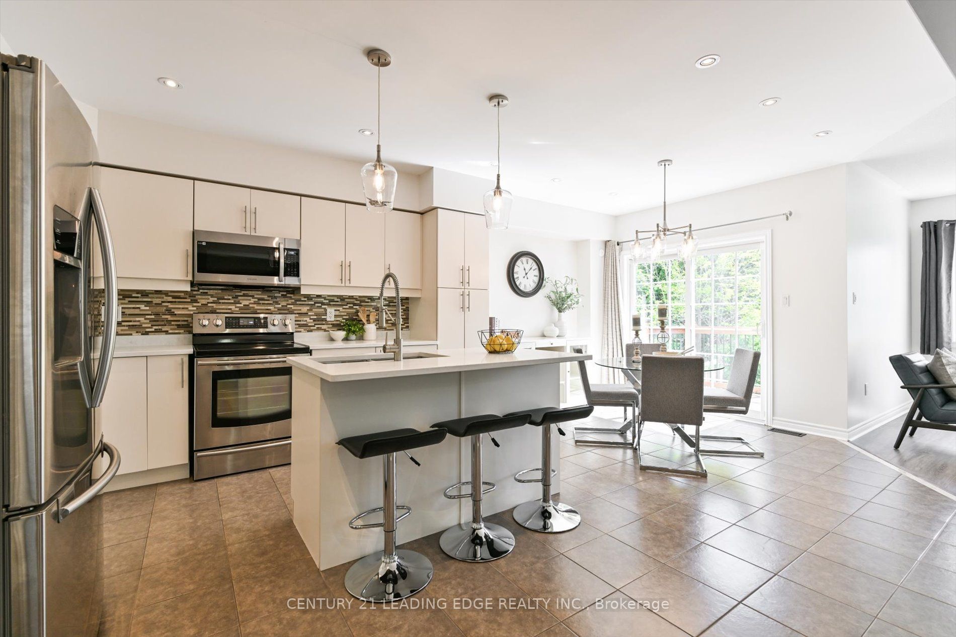 57 Adanac Dr