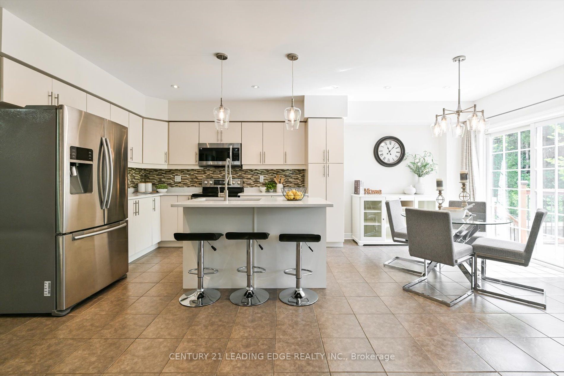 57 Adanac Dr