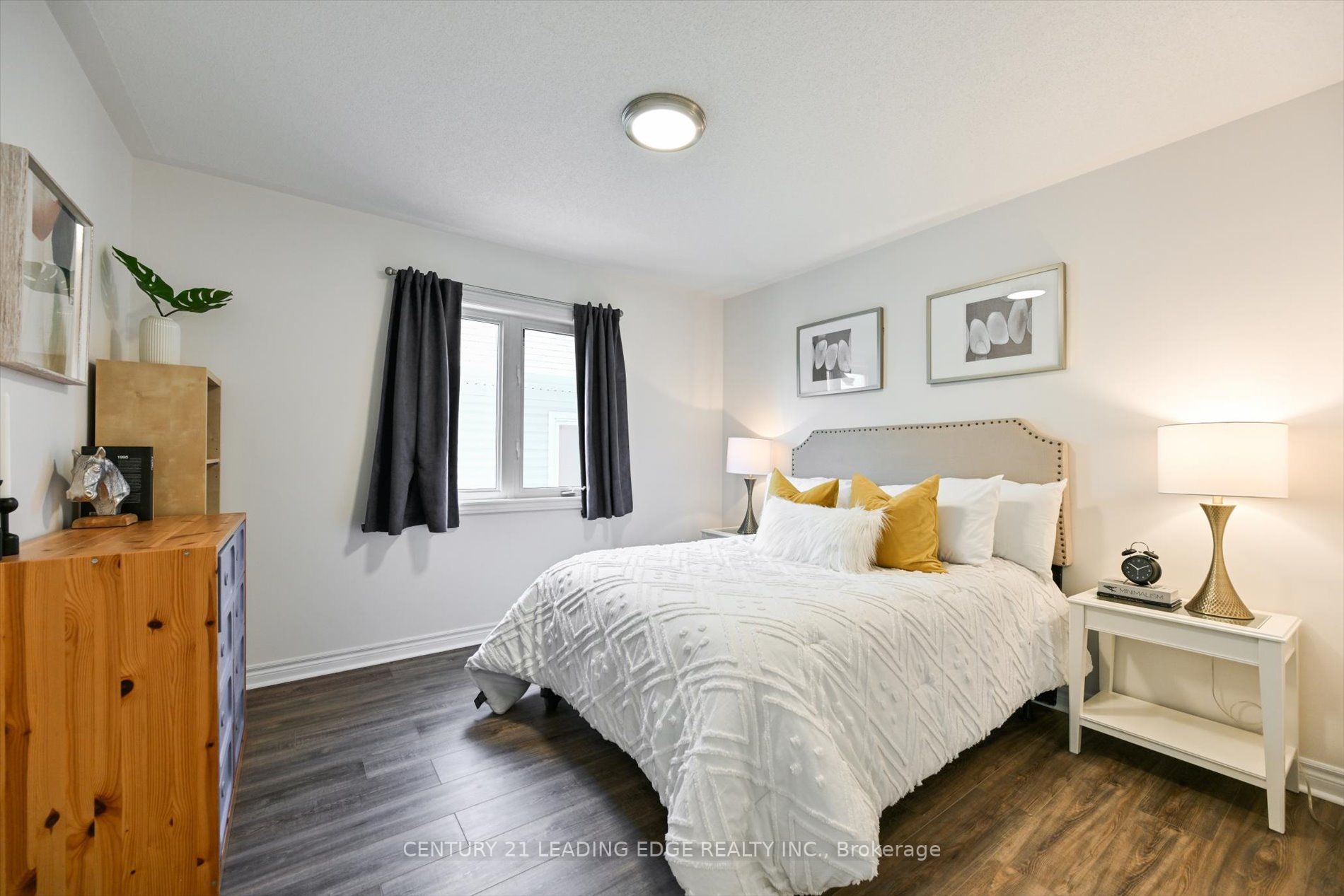 57 Adanac Dr