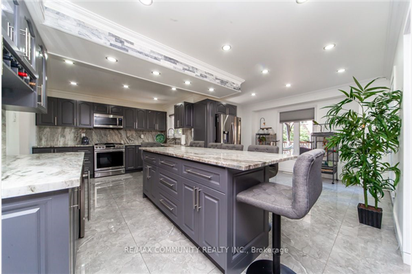 59 Macdermott Dr, Ajax