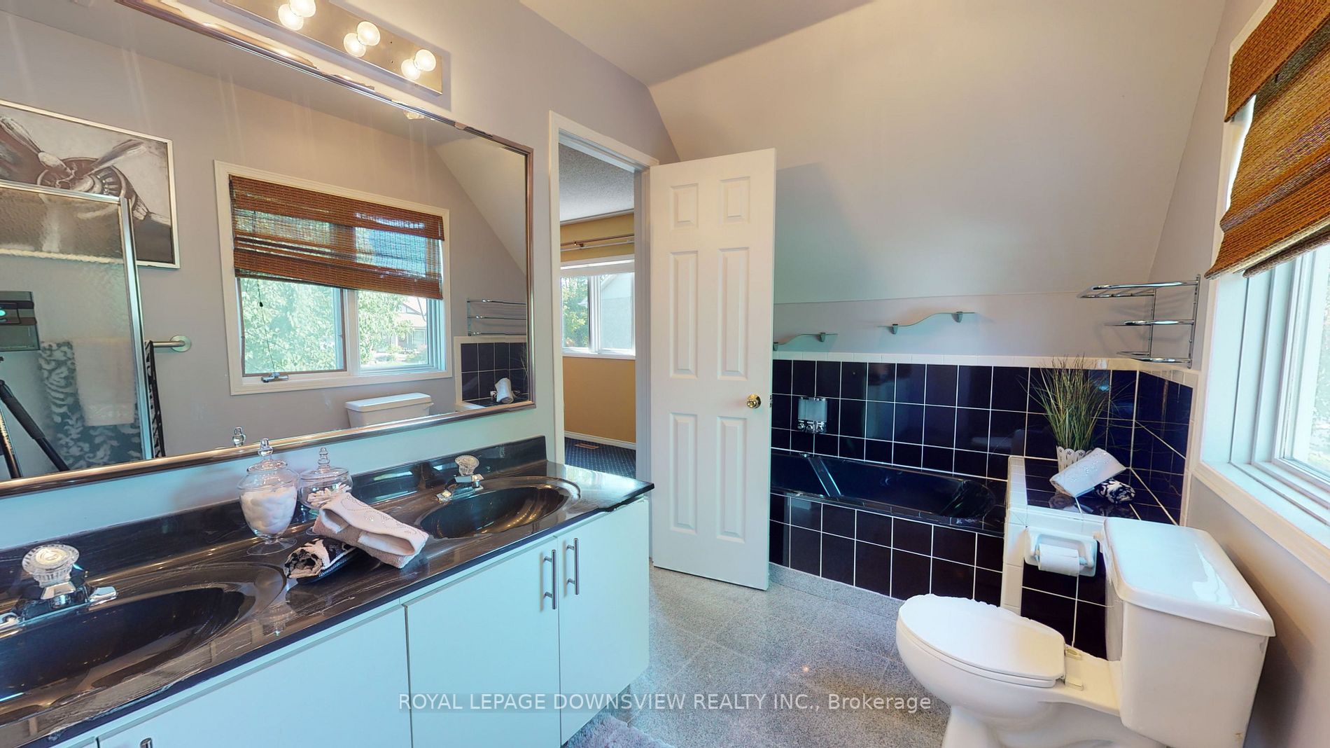 2121 Lynn Heights Drive