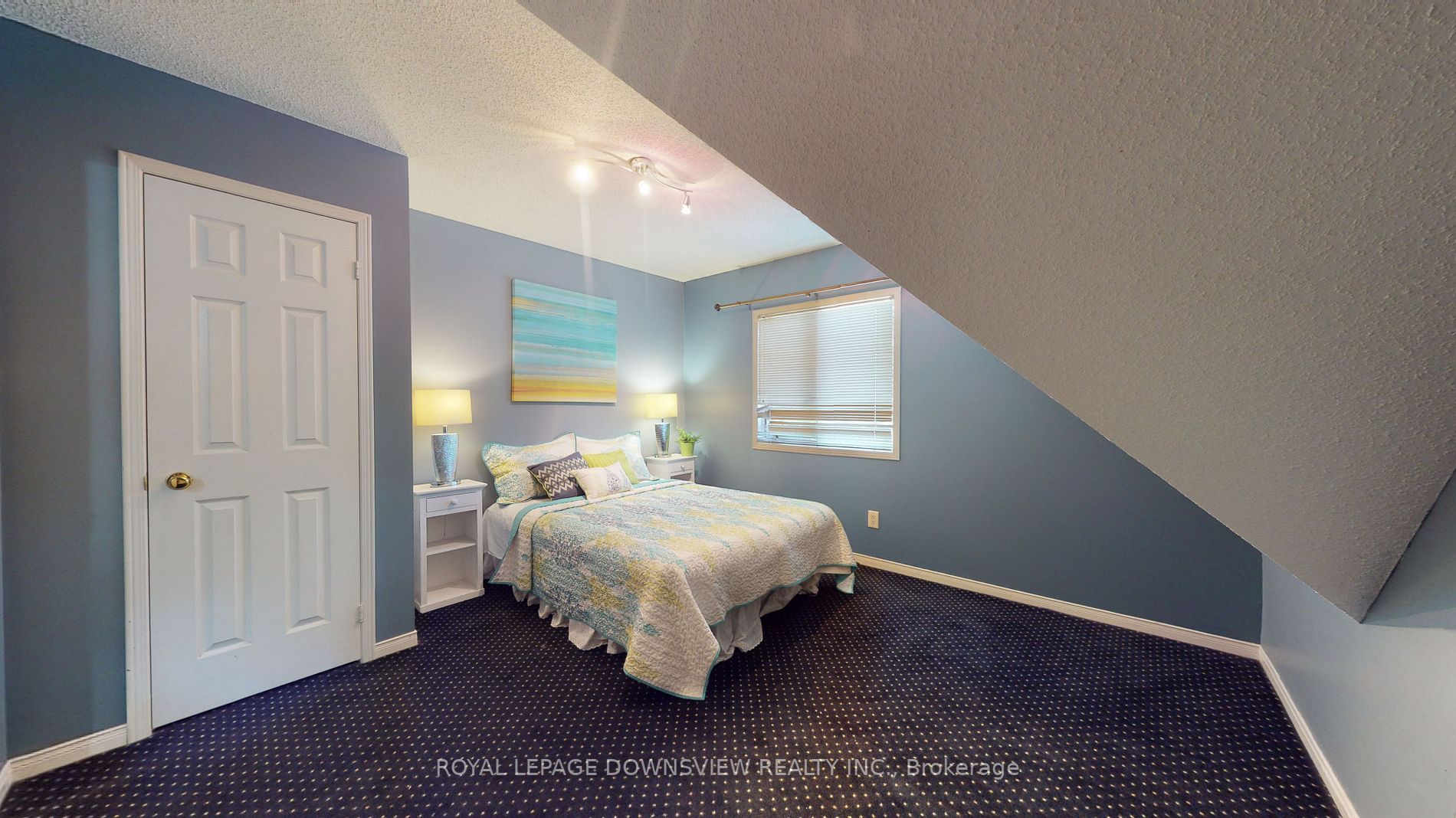 2121 Lynn Heights Drive