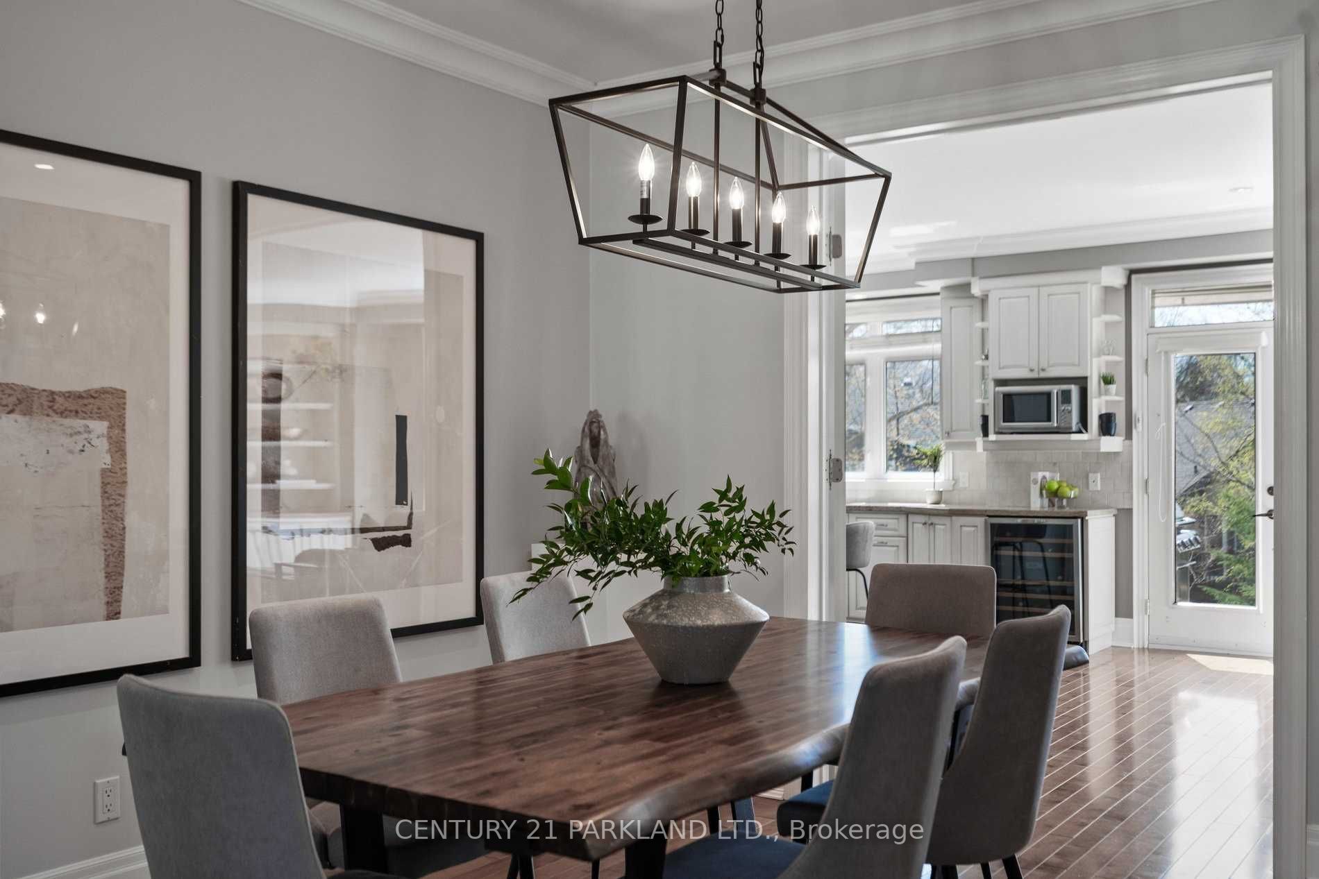 2 Leonard Circle