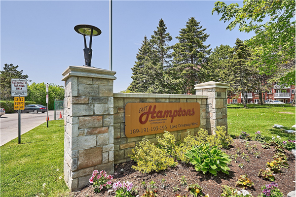 191 Lake Dr W, Ajax