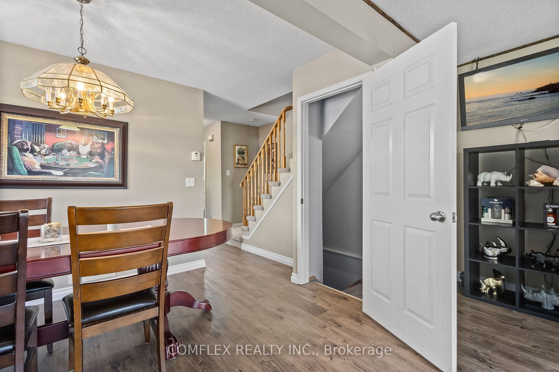 1411 Beaverbrook Court