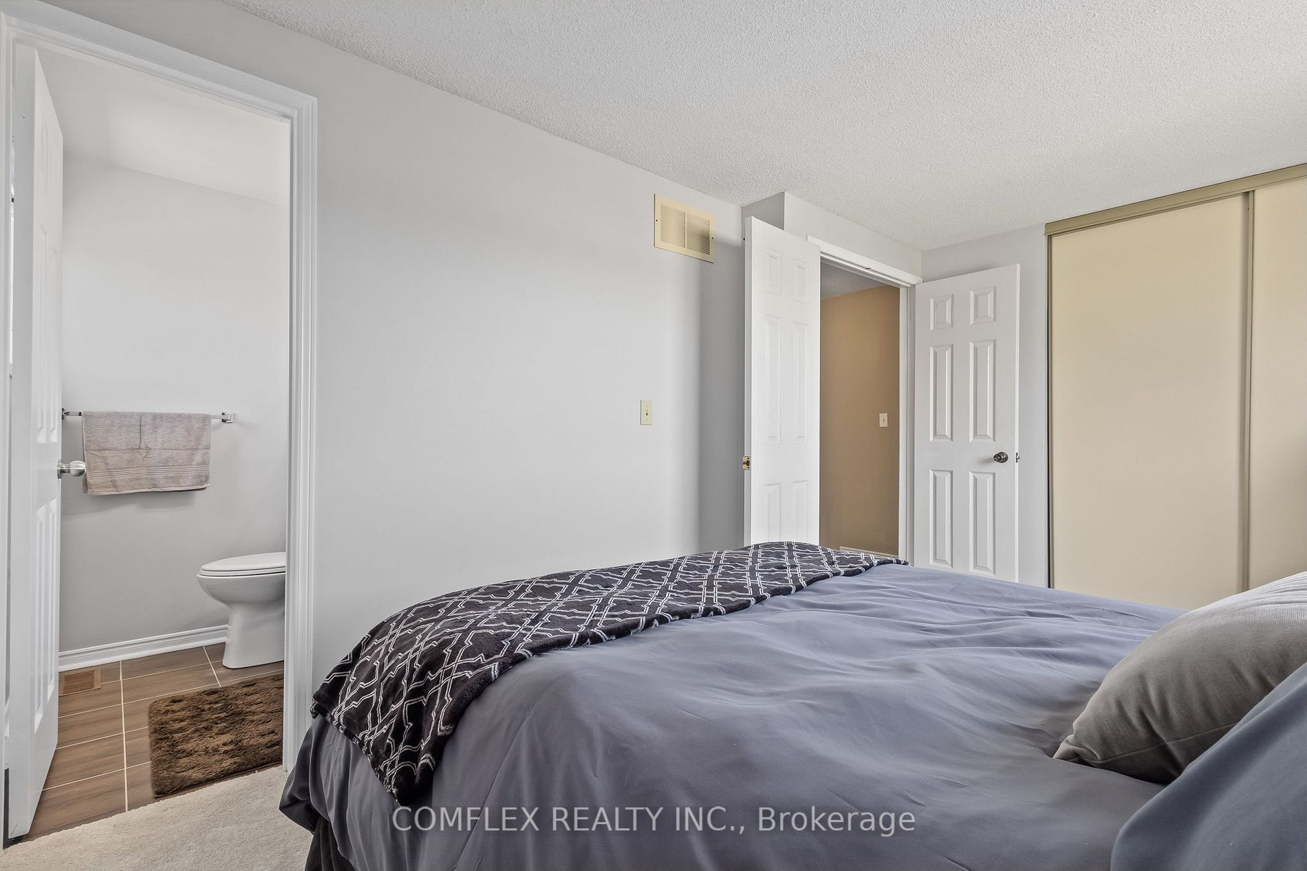 1411 Beaverbrook Court
