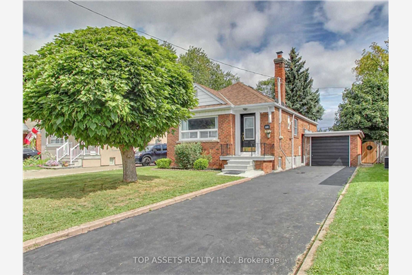 66 Marchington Circ, Toronto