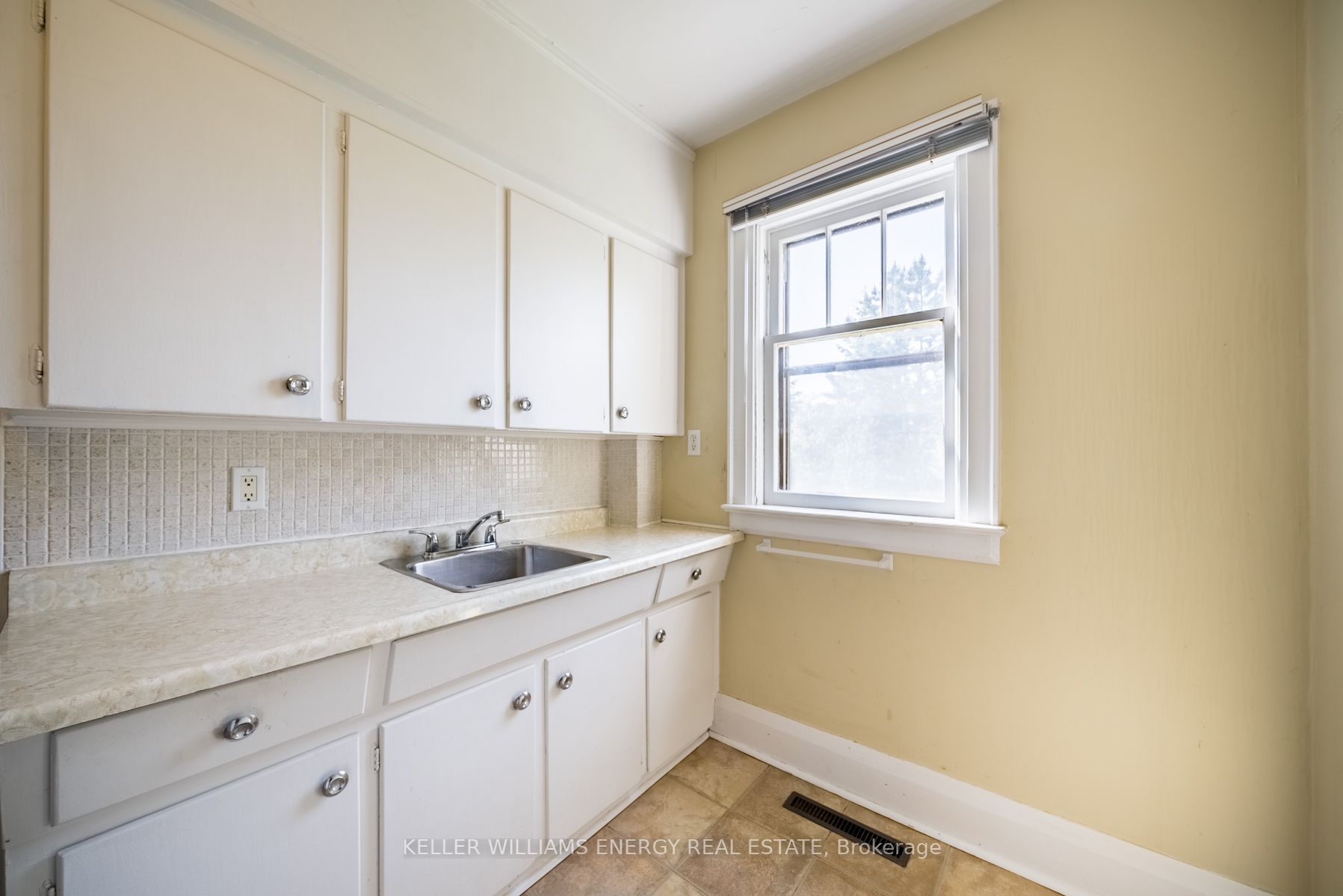 Listing E6080032 - Large Photo # 23